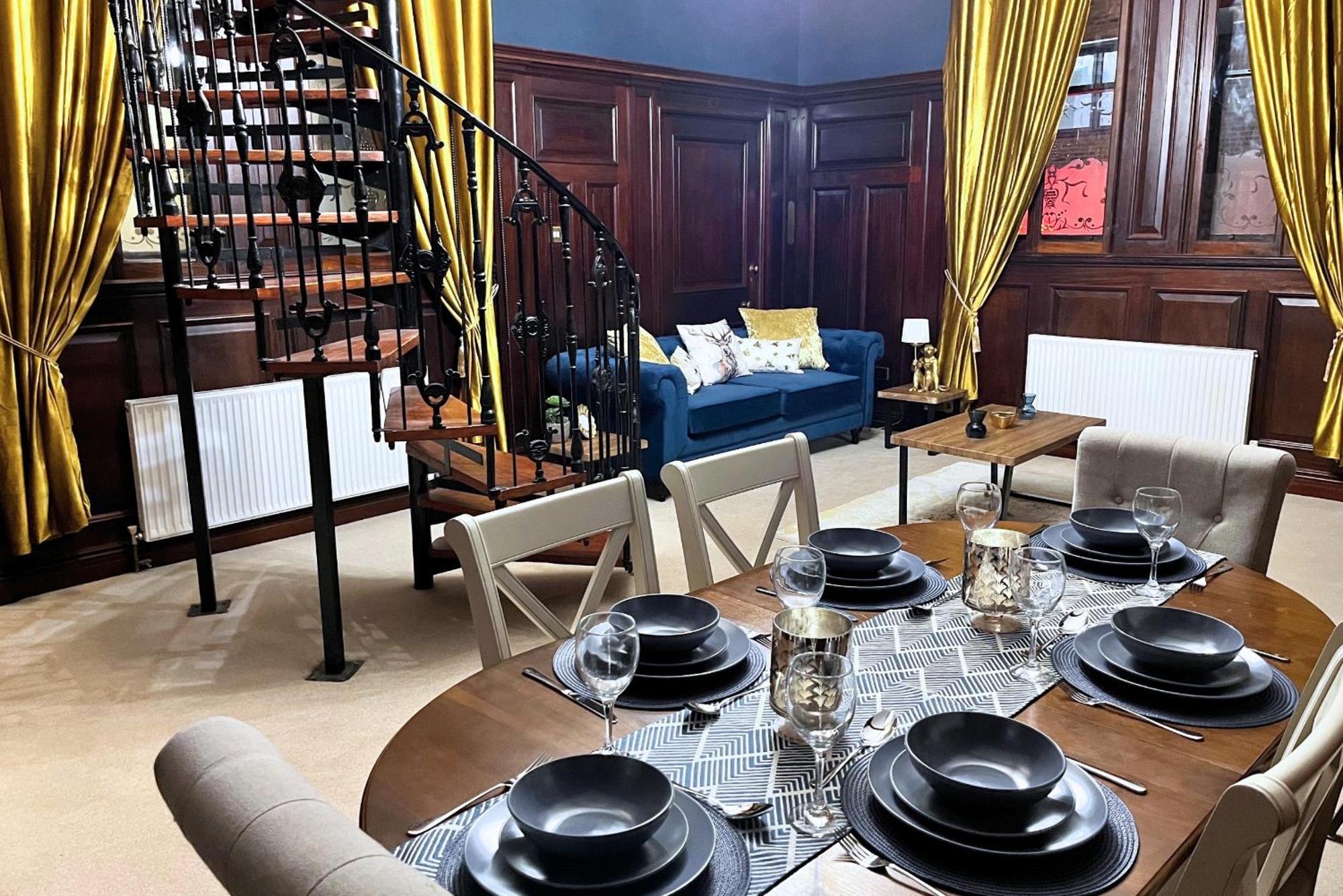 The Old Brewery Boardroom - Winchester City Centre - Unique Property - Free Parking - Sleeps 6 - By Xplus Stays Exterior foto